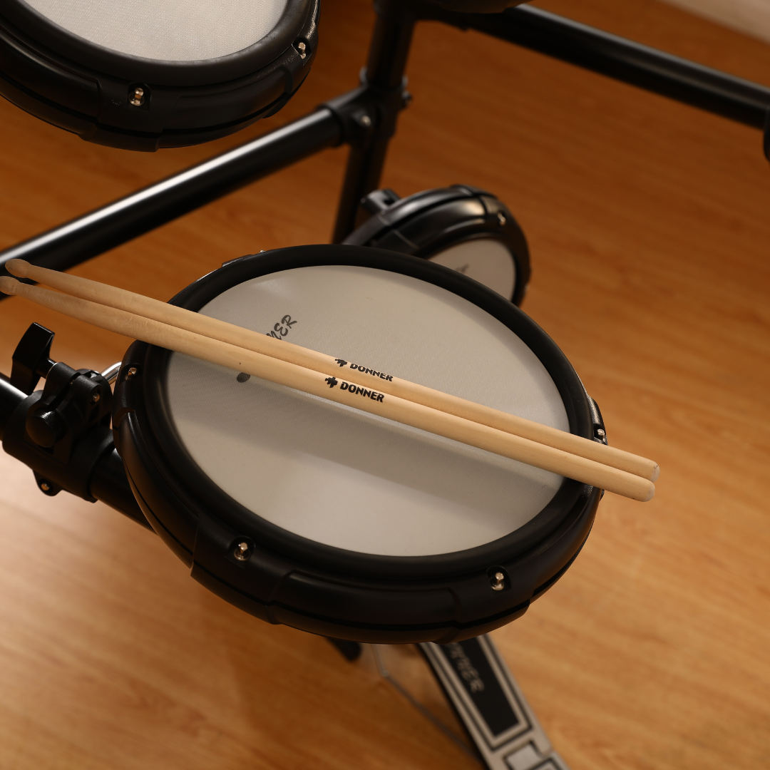 Donner DED-400 Professional Electronic Drum Set Kit with Drum Throne/Drumsticks/Headphones/Audio Cable